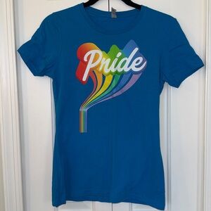 NWOT SM Speak’s Design: Pride Pours In Graphic T-Shirt size Small